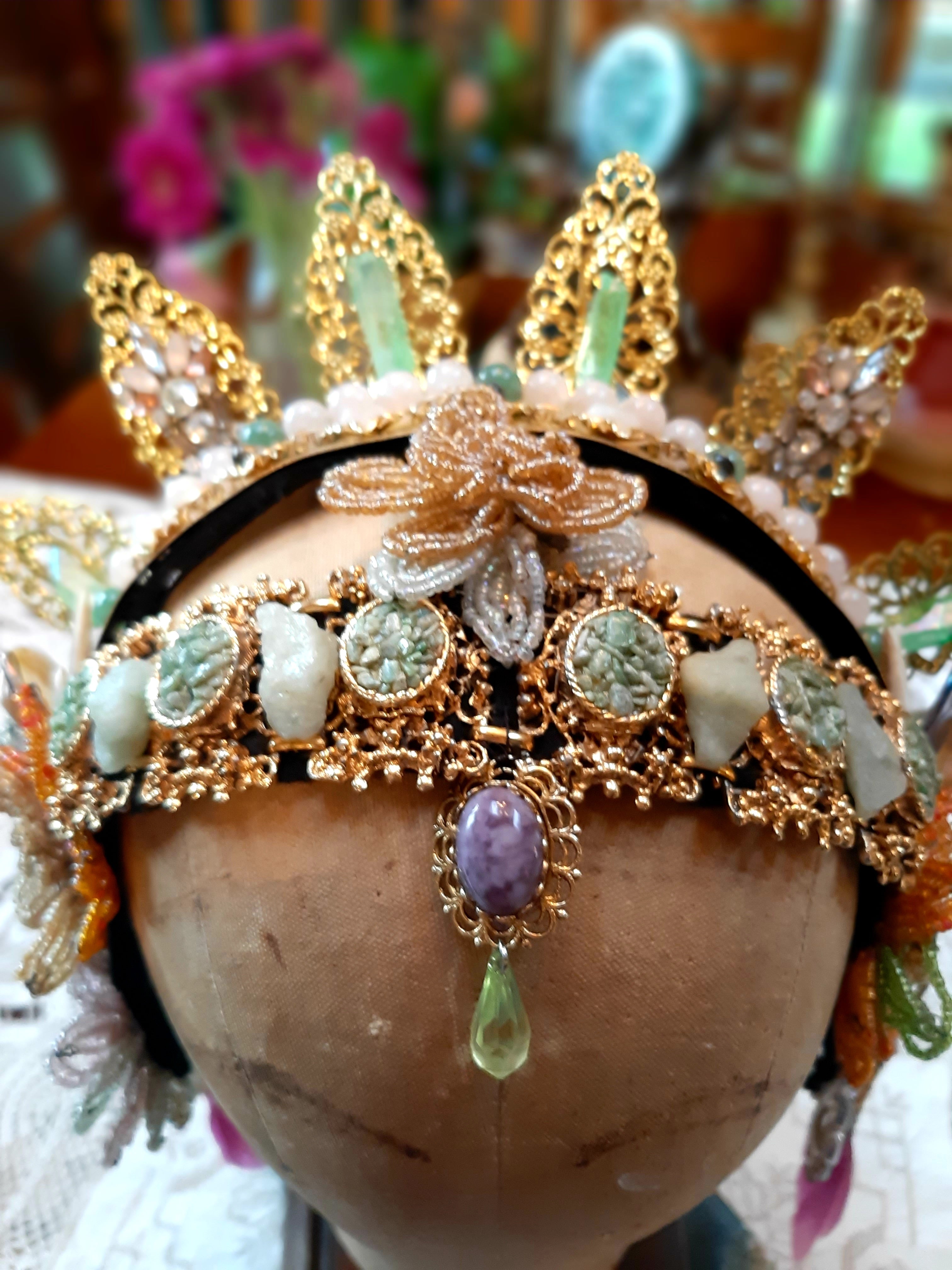 Art Nouveau Crown